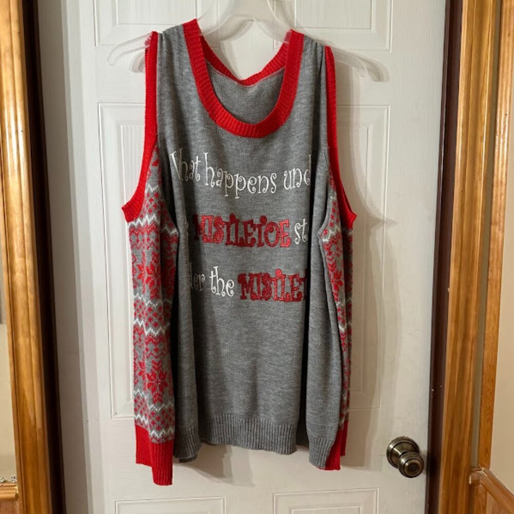 {Plus Size} Women's Cold Shoulder Christmas Sweater~ Self Esteem~ Size 2X (C28)
